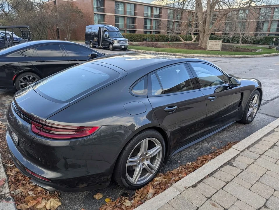 2017 Porsche 971 Panamera - Image 7 of 9
