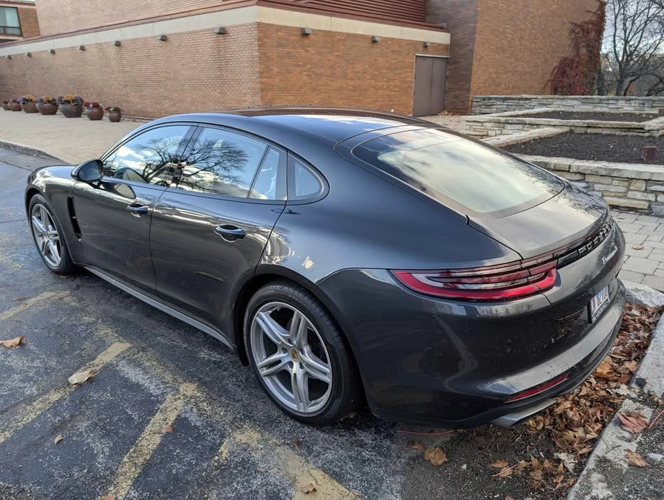 2017 Porsche 971 Panamera - Image 5 of 9