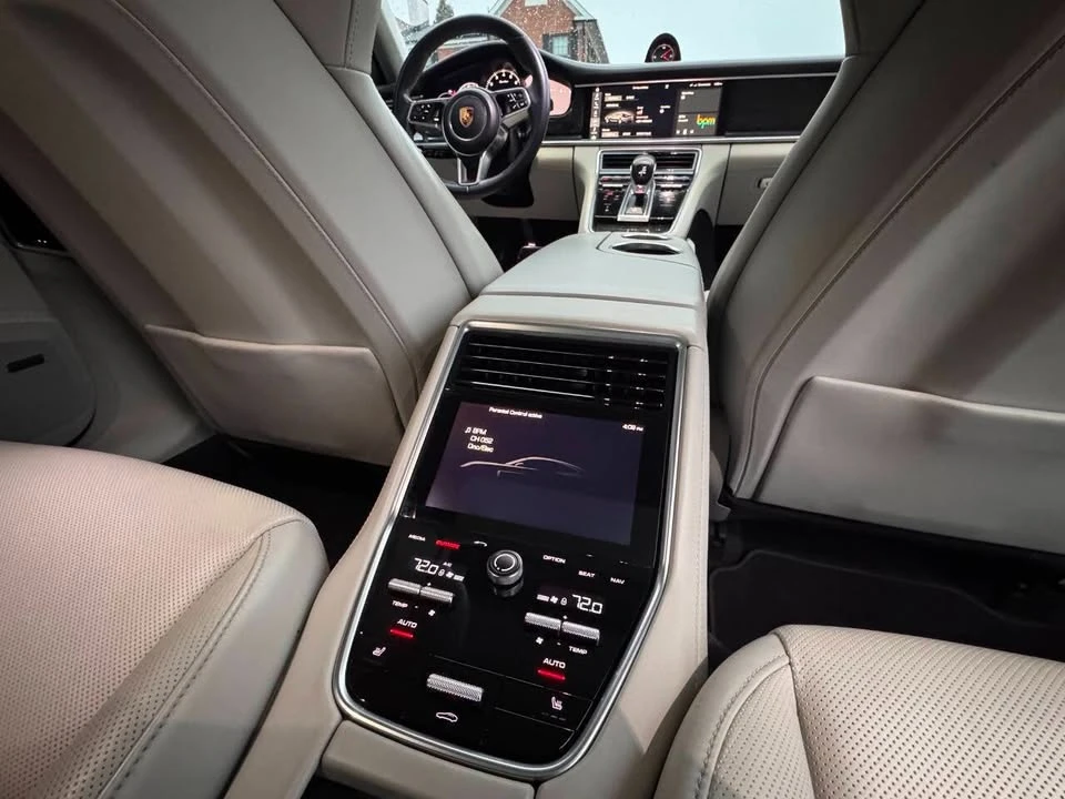 2017 Porsche 971 Panamera - Image 16 of 20