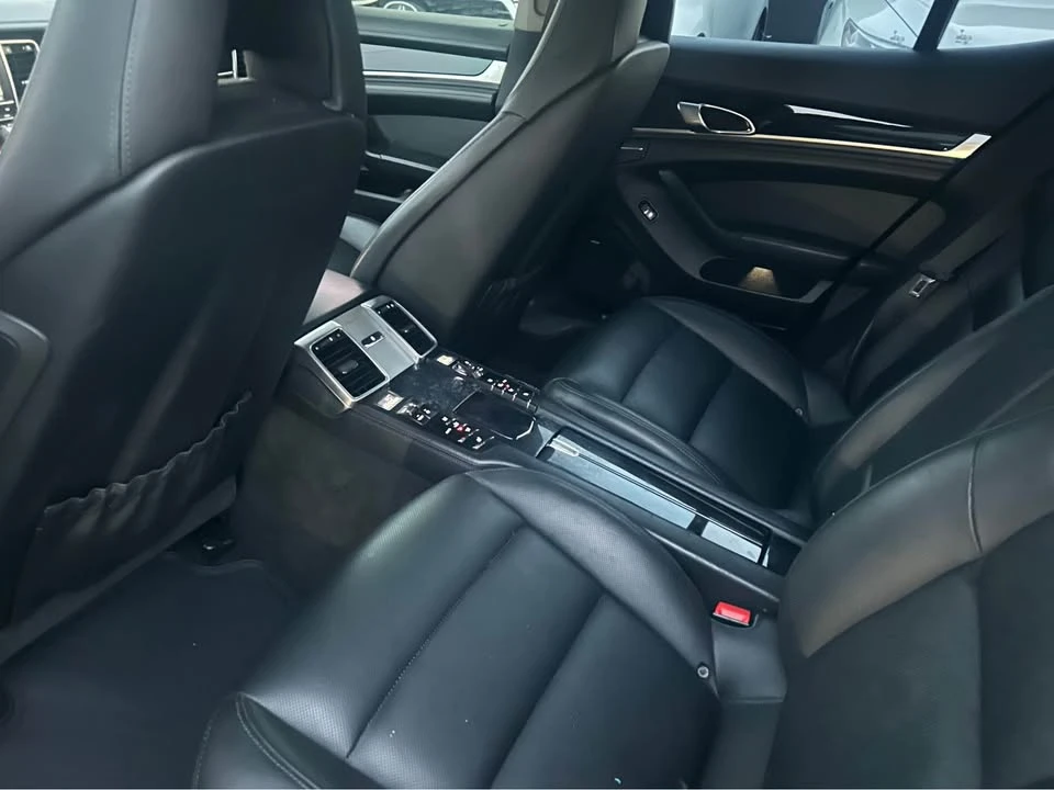 2017 Porsche 971 Panamera - Image 3 of 6