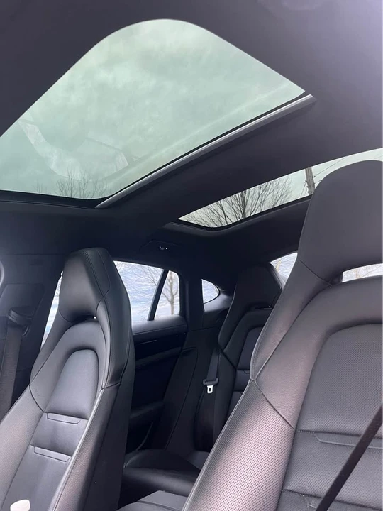 2017 Porsche 971 Panamera - Image 8 of 8