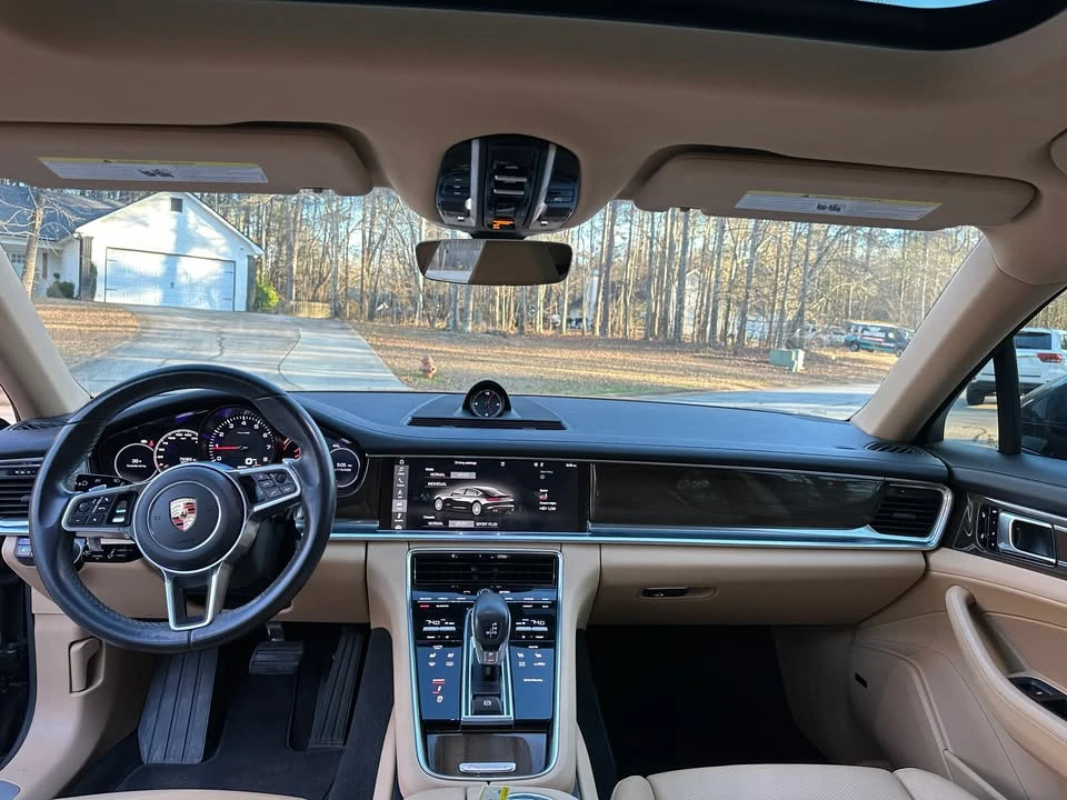 2017 Porsche 971 Panamera - Image 14 of 16