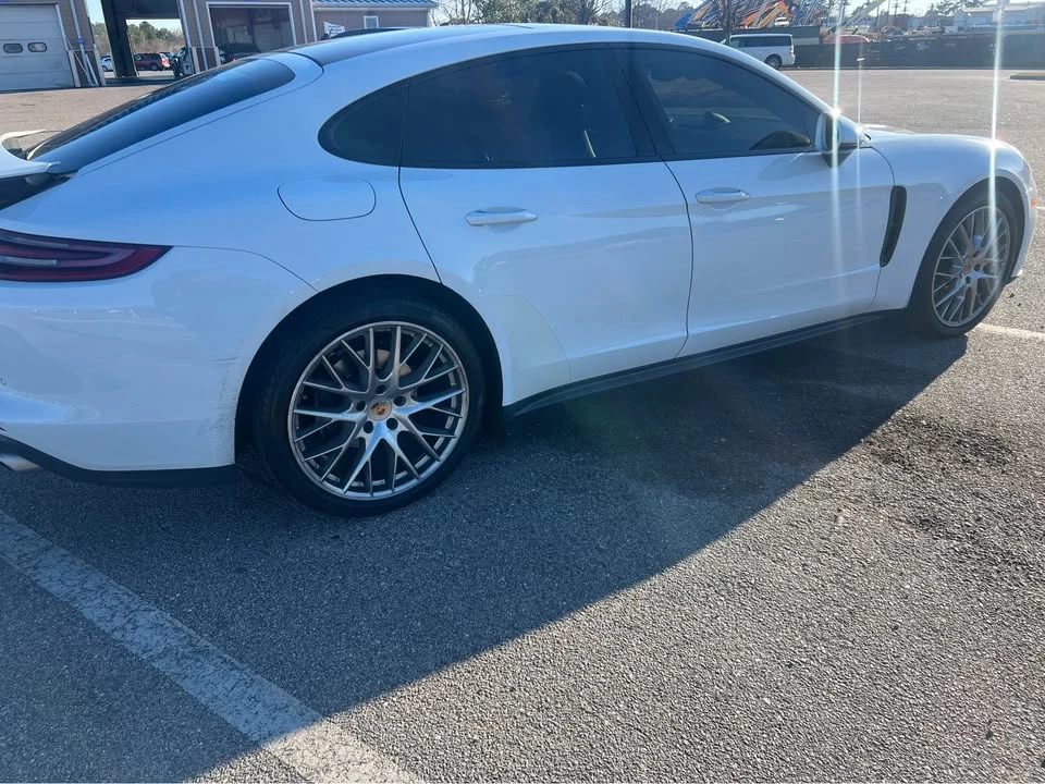 2017 Porsche 971 Panamera - Image 7 of 19