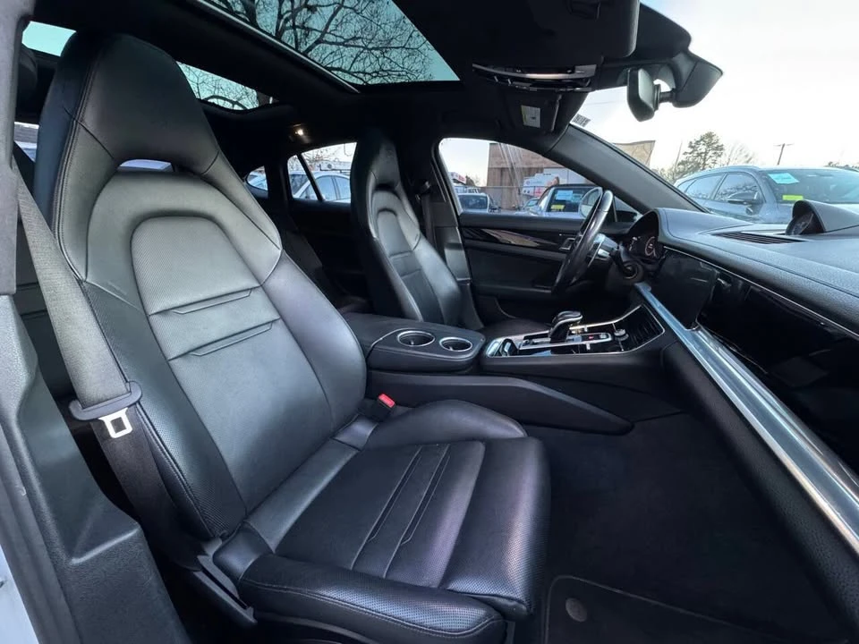 2017 Porsche 971 Panamera - Image 13 of 15