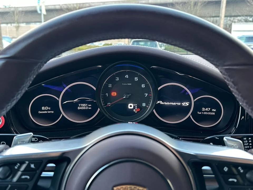 2017 Porsche 971 Panamera - Image 7 of 10