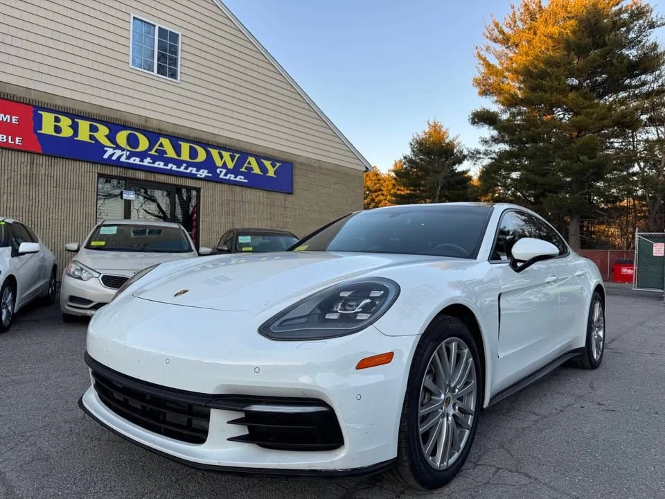 2017 Porsche 971 Panamera - Image 5 of 15