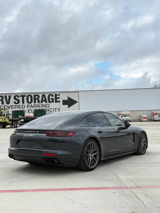 2017 Porsche 971 Panamera - Image 7 of 12