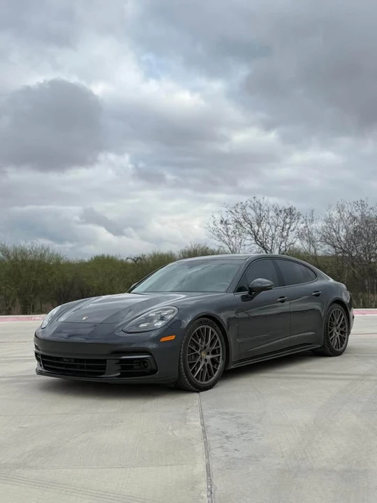 2017 Porsche 971 Panamera - Image 5 of 15