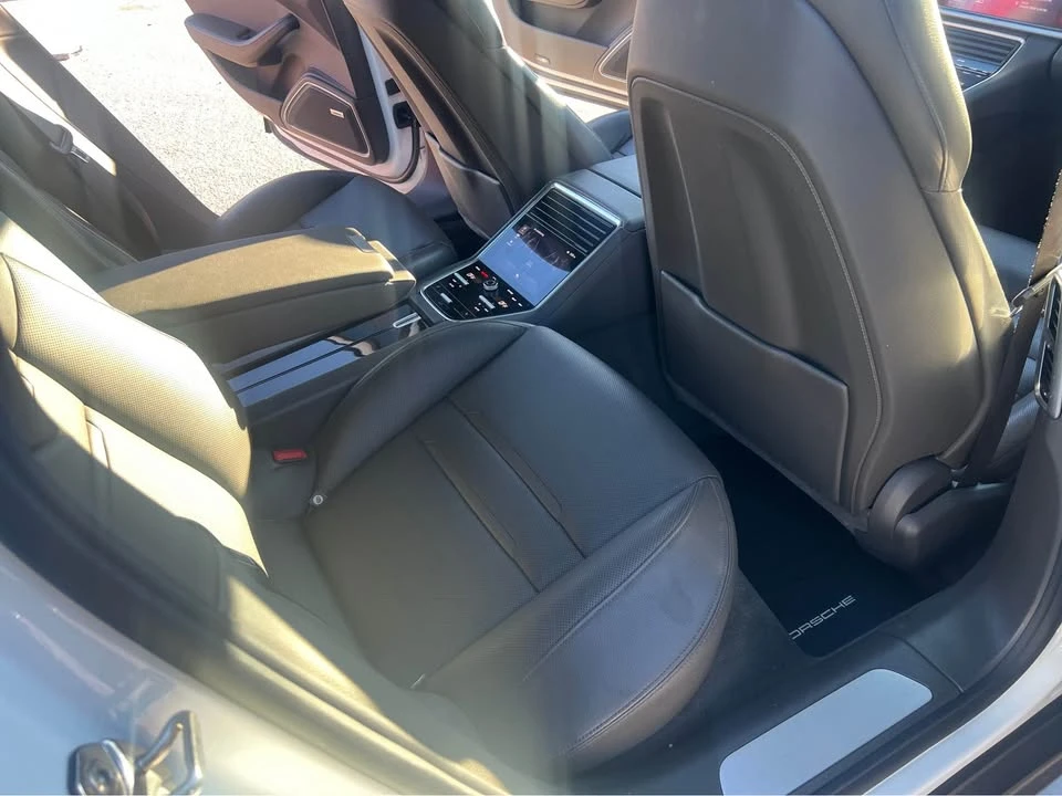 2017 Porsche 971 Panamera - Image 12 of 19