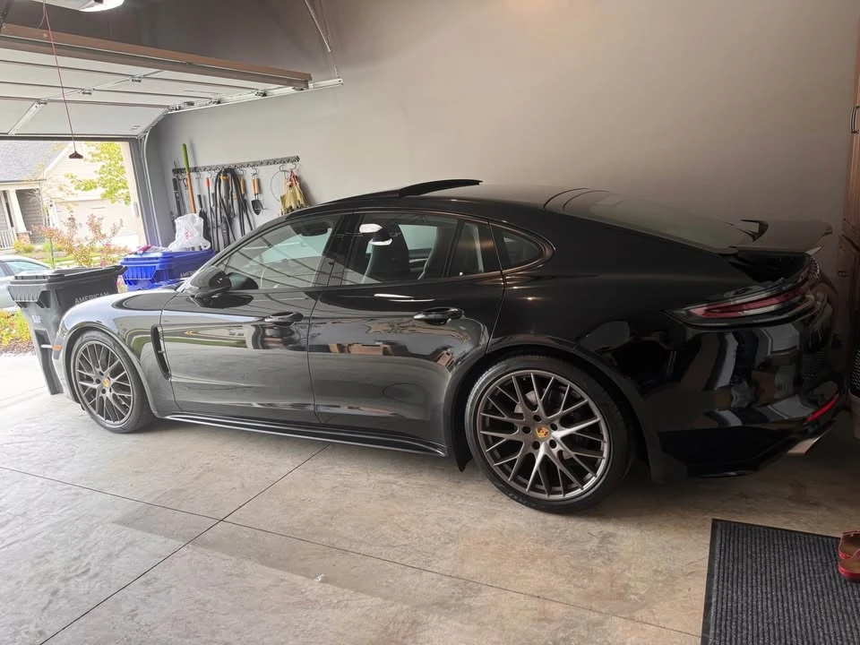 2017 Porsche 971 Panamera - Image 11 of 18