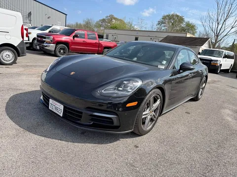 2017 Porsche Panamera