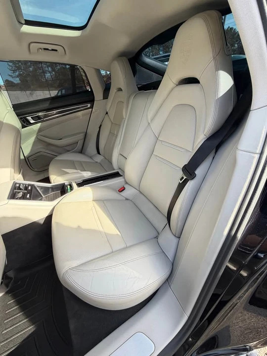 2017 Porsche 971 Panamera - Image 18 of 20