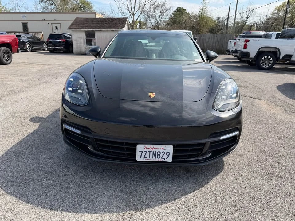2017 Porsche 971 Panamera - Image 2 of 15