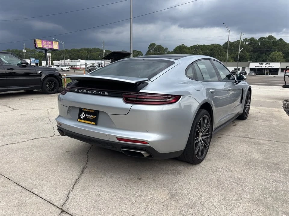 2017 Porsche 971 Panamera - Image 5 of 14