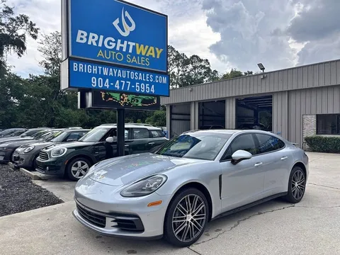 2017 Porsche Panamera