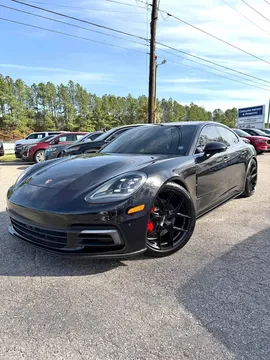 2017 Porsche Panamera 4S