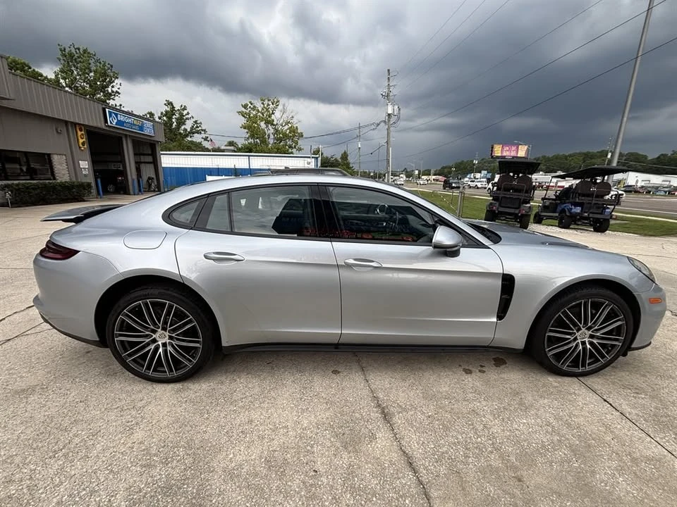 2017 Porsche 971 Panamera - Image 6 of 14