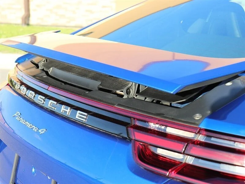 2017 Porsche 971 Panamera - Image 13 of 20