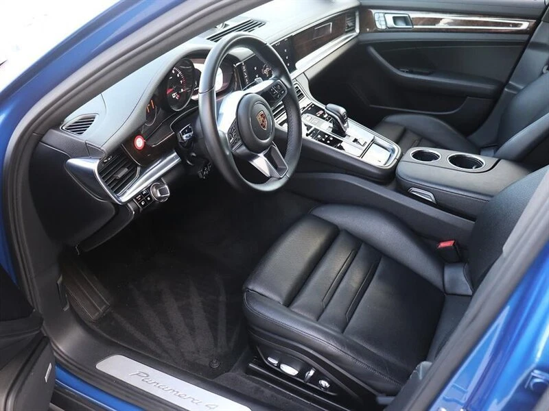2017 Porsche 971 Panamera - Image 14 of 20