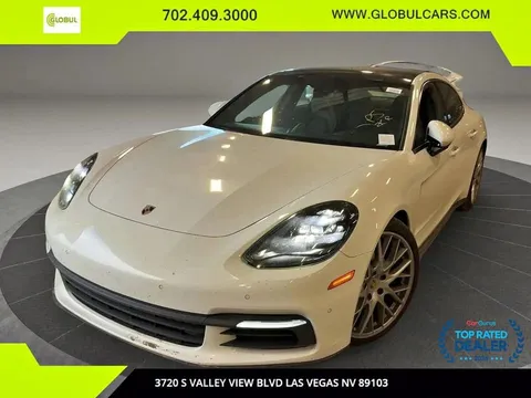 2017 Porsche Panamera 4 Sedan