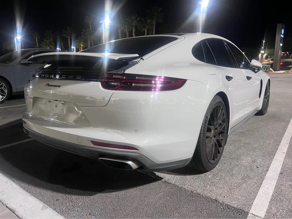 2017 Porsche 971 Panamera - Image 4 of 15