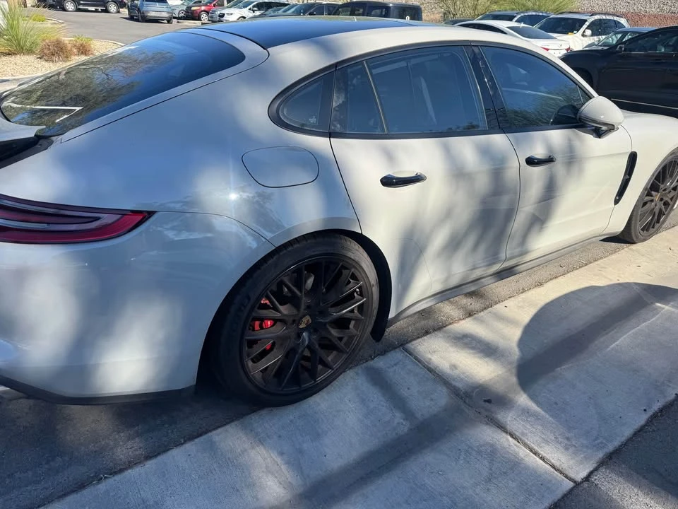 2017 Porsche 971 Panamera - Image 8 of 8