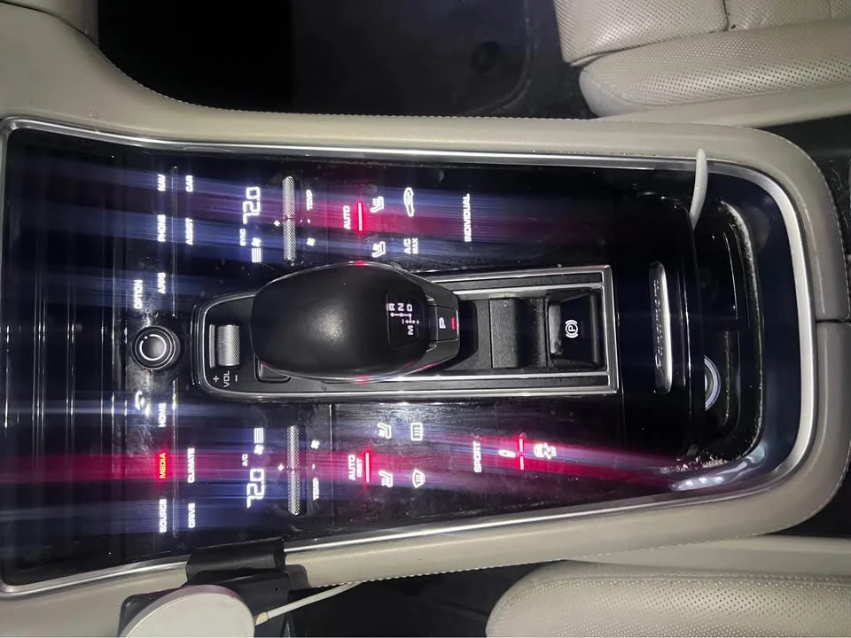 2017 Porsche 971 Panamera - Image 12 of 15