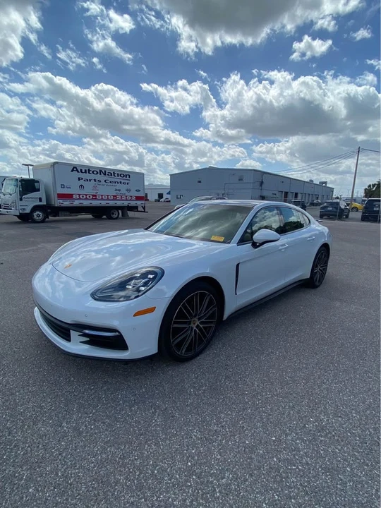 2017 Porsche 971 Panamera - Image 2 of 13
