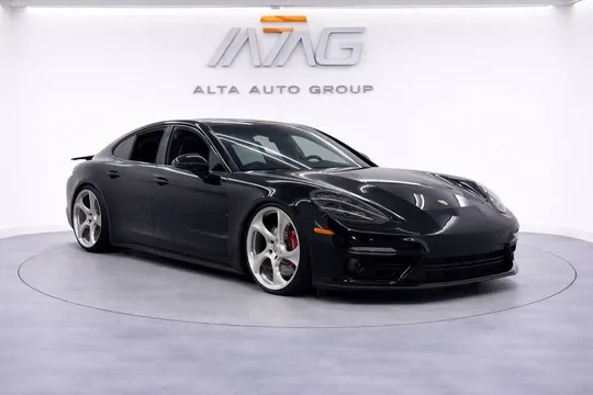 2017 Porsche Panamera