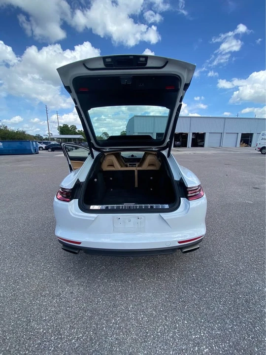 2017 Porsche 971 Panamera - Image 9 of 13