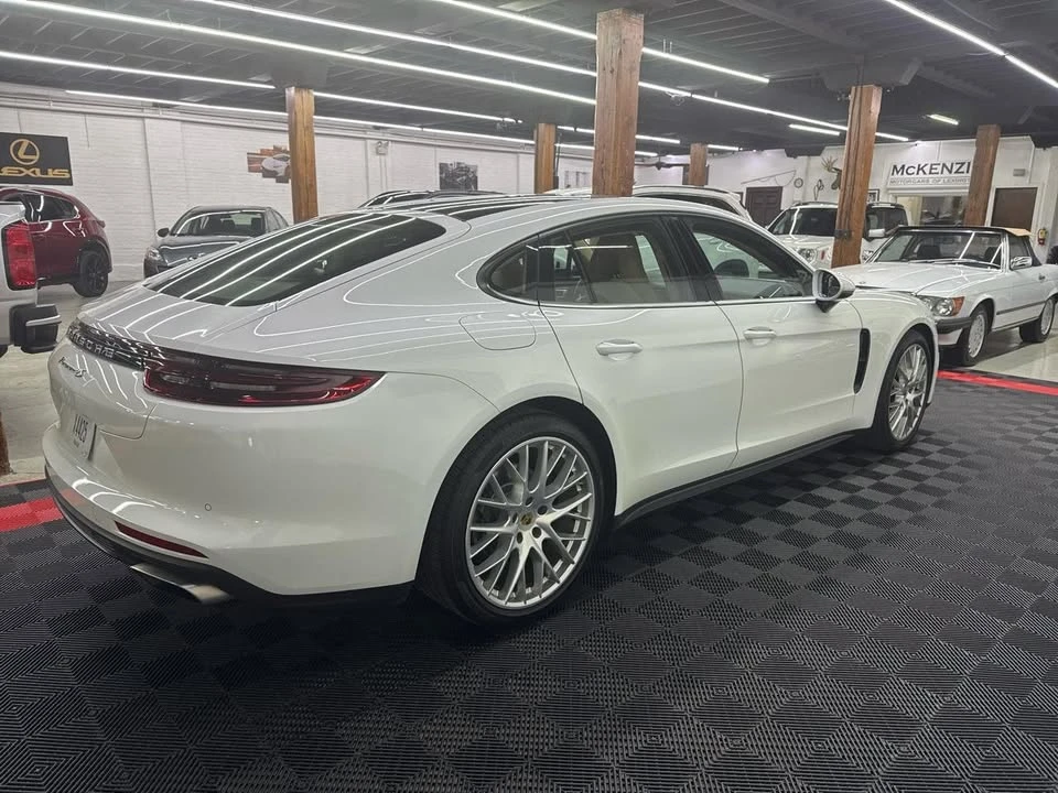 2017 Porsche 971 Panamera - Image 5 of 13