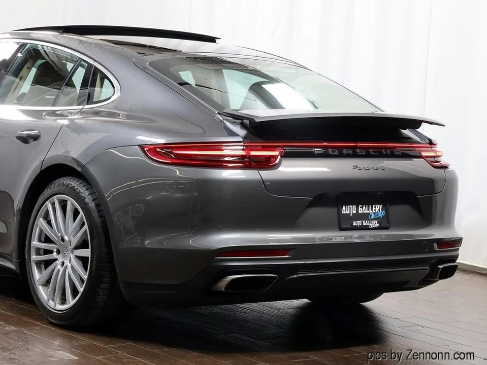 2017 Porsche 971 Panamera - Image 7 of 19