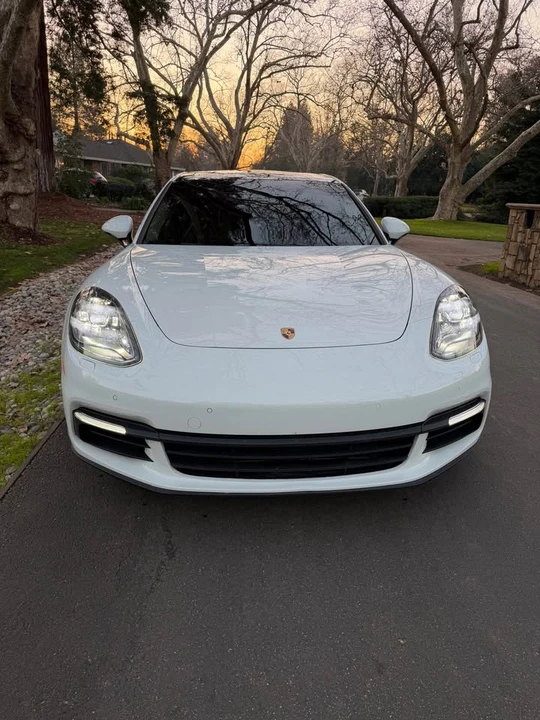 2017 Porsche 971 Panamera - Image 3 of 12