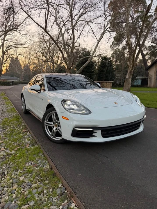 2017 Porsche 971 Panamera - Image 2 of 12