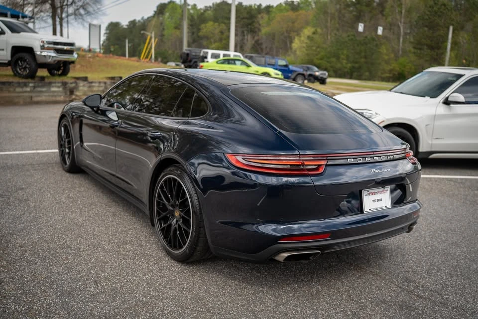 2017 Porsche 971 Panamera - Image 10 of 20