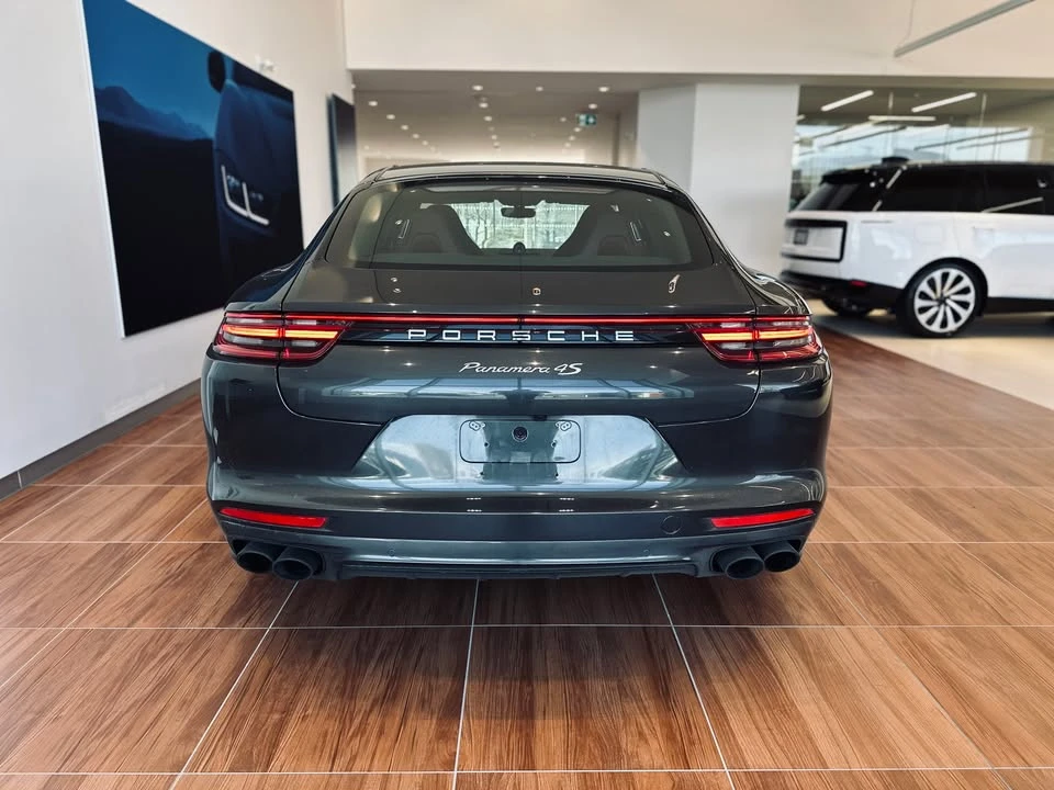 2017 Porsche 971 Panamera S - Image 12 of 18