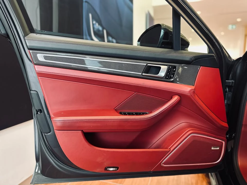 2017 Porsche 971 Panamera S - Image 15 of 18