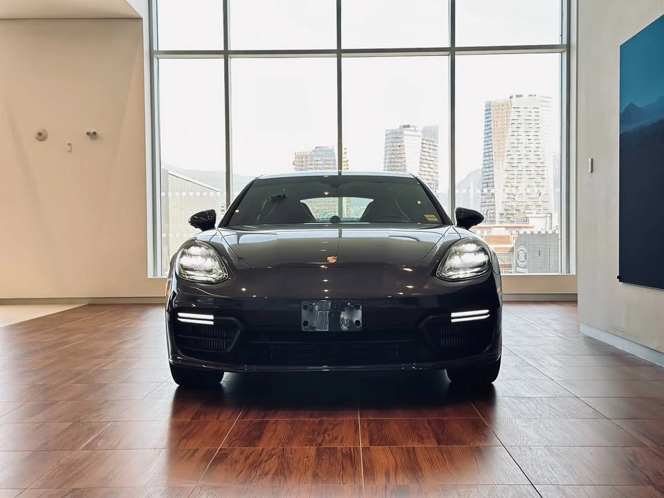 2017 Porsche 971 Panamera S - Image 14 of 18