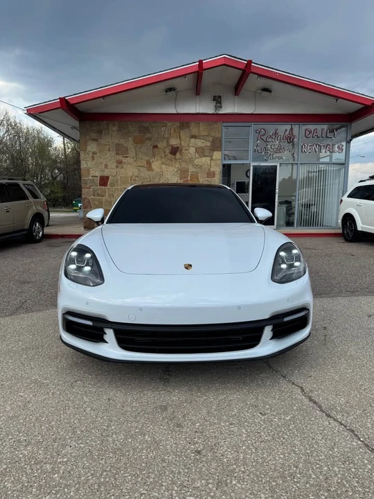 2017 Porsche 971 Panamera - Image 5 of 9