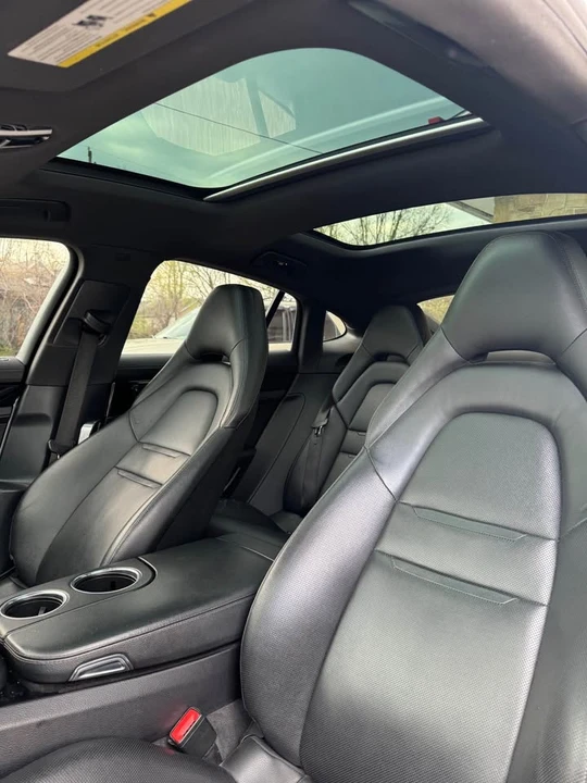 2017 Porsche 971 Panamera - Image 6 of 9