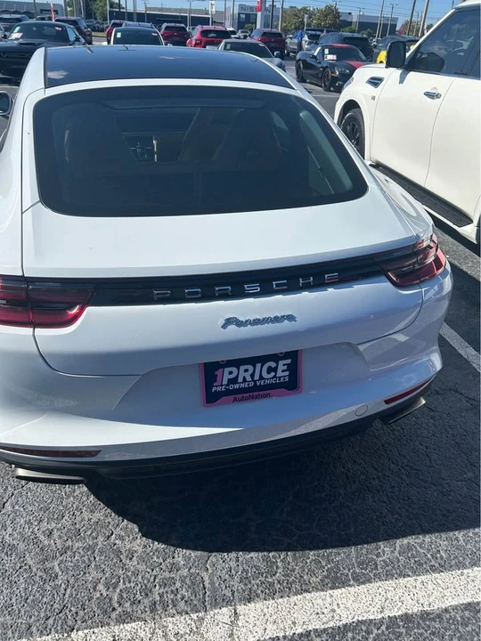 2017 Porsche 971 Panamera - Image 6 of 8