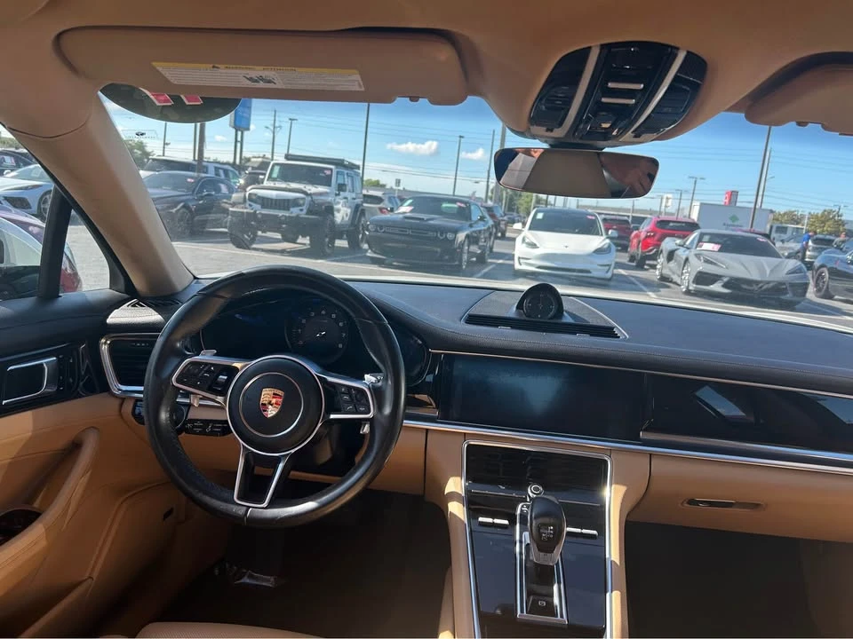 2017 Porsche 971 Panamera - Image 8 of 8