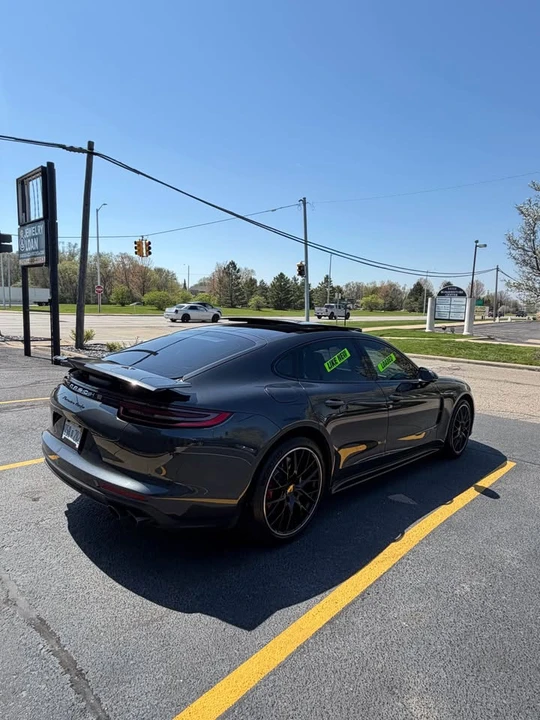 2017 Porsche 971 Panamera - Image 10 of 19