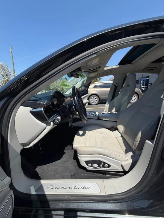 2017 Porsche 971 Panamera - Image 5 of 19