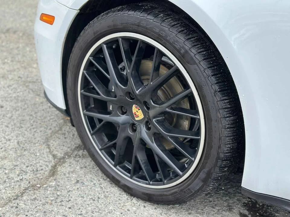 2017 Porsche 971 Panamera - Image 14 of 20