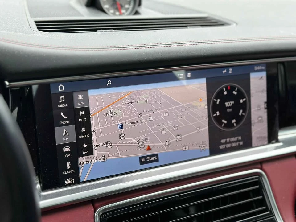 2017 Porsche 971 Panamera - Image 18 of 20