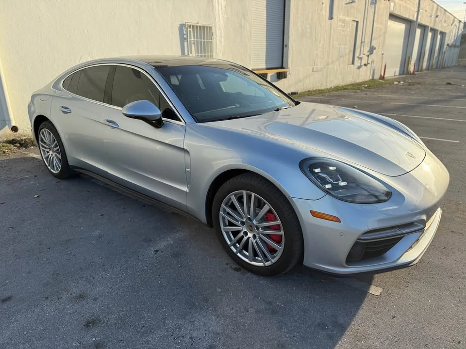 2017 Porsche 971 Panamera - Image 2 of 8