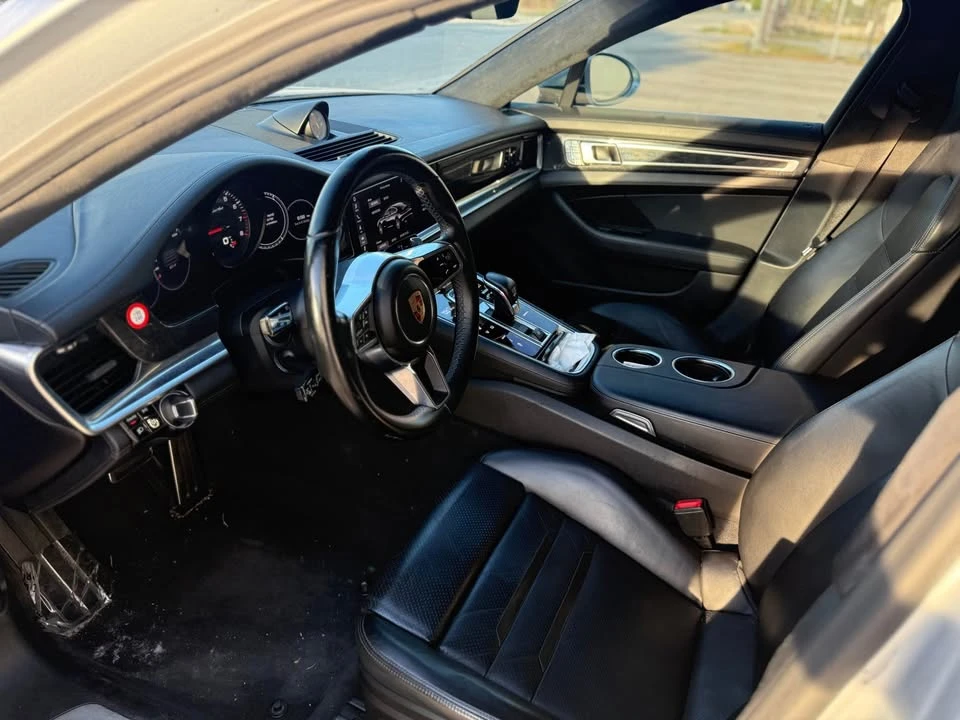 2017 Porsche 971 Panamera - Image 7 of 8