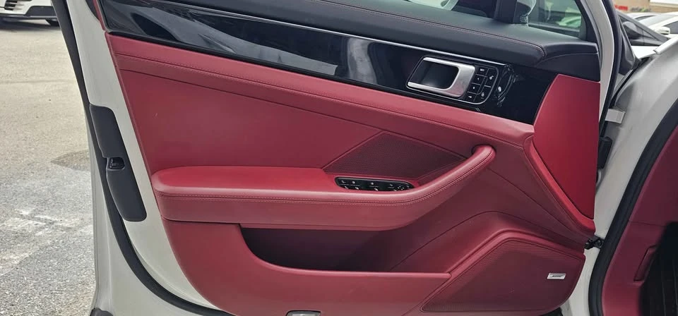 2017 Porsche 971 Panamera - Image 8 of 18