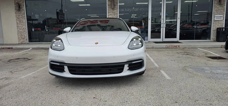 2017 Porsche 971 Panamera - Image 2 of 18